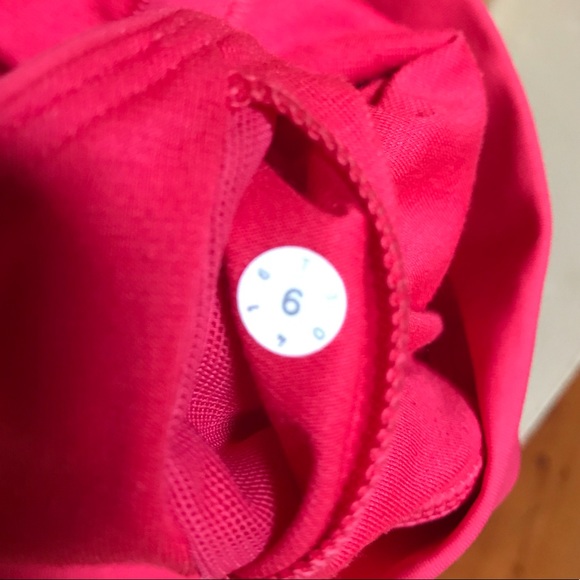 🌸 Lululemon work the circuit tank w/ bra - Picture 6 of 6